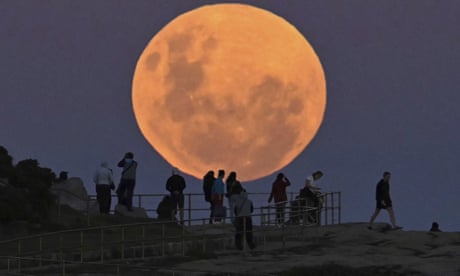 September full moon 2022: how to take a good photograph of the harvest moon on your phone or camera