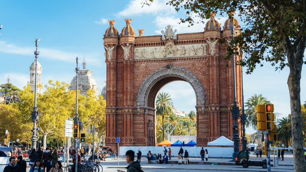 Spain Expects 2023 Tourism Revenue to Surpass Pre-Pandemic Levels