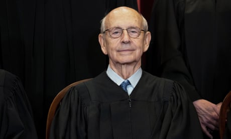 Stephen Breyer to retire from supreme court, giving Biden chance to pick liberal judge