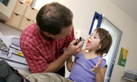 Struggle to find bulk-billing clinics for children prompts fears vaccination rates will fall