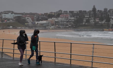 Sydney experiences coldest start to winter in 30 years while parts of northern Australia swelter