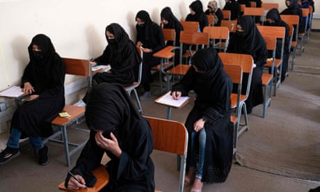 Taliban ban Afghan women from university education