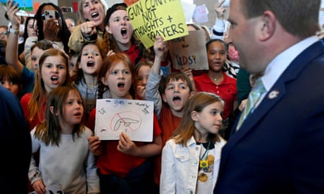 Tennessee Republicans bid to expel Democrats who cheered gun control protest