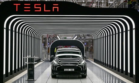 Tesla has another record quarter in tumultuous period for Elon Musk