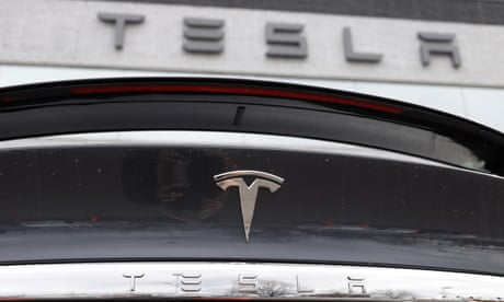 Tesla video promoting self-driving was staged, senior engineer testifies