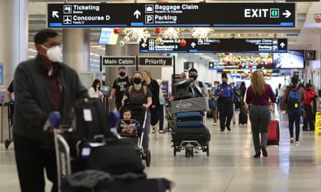 US flight cancellations and delays threaten global New Year travel chaos