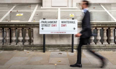 Whitehall use of WhatsApp poses transparency risks, says data watchdog