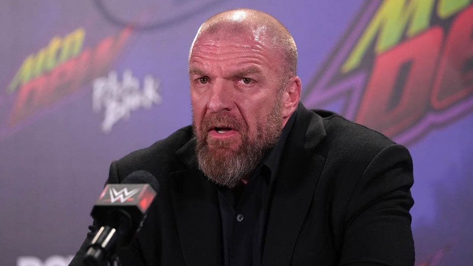 WWE legend Paul Heyman heaps praise on Paul Levesque ahead of Hall of Fame induction